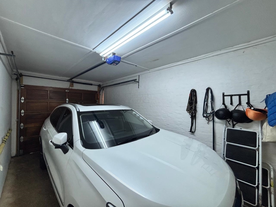 3 Bedroom Property for Sale in Mooivallei Park North West